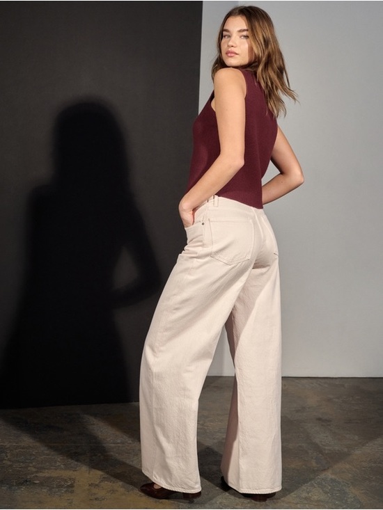 Abercrombie & Fitch Denim - Abercrombie 90’s Relaxed Straight Jean Light Pink